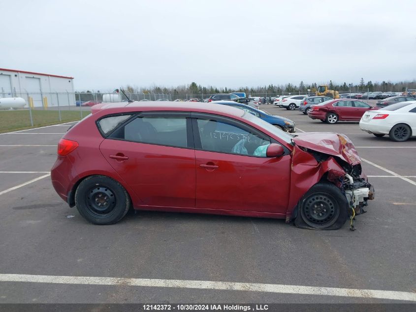 2011 Kia Forte 5-Door VIN: KNAFT5A20B5372441 Lot: 12142372