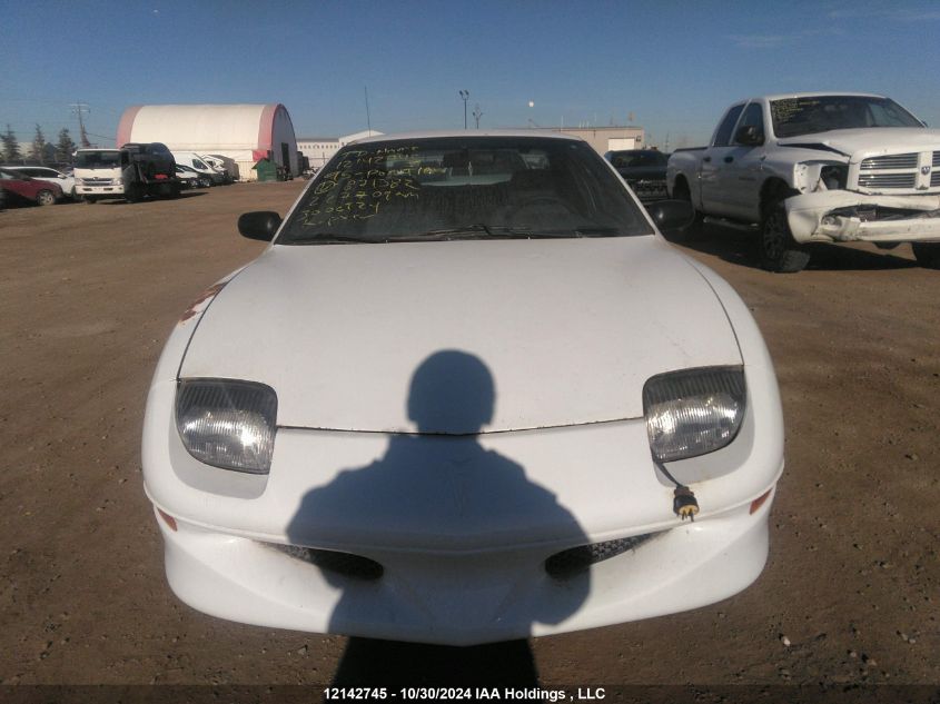 1995 Pontiac Sunfire Se VIN: 3G2JB1243SS871382 Lot: 12142745