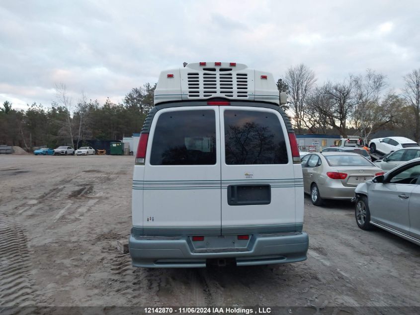 2001 Chevrolet Express Cargo Van VIN: 1GCHG39R711238649 Lot: 12142870