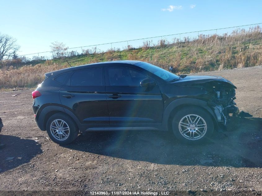 2016 Hyundai Tucson VIN: KM8J23A42GU212561 Lot: 12143963