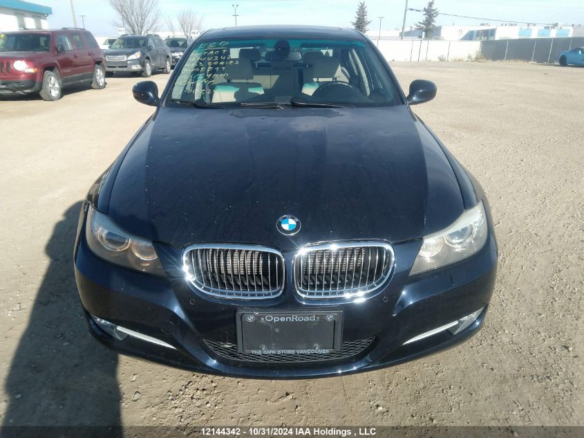 2009 BMW 3 Series VIN: WBAPL33529A405599 Lot: 12144342