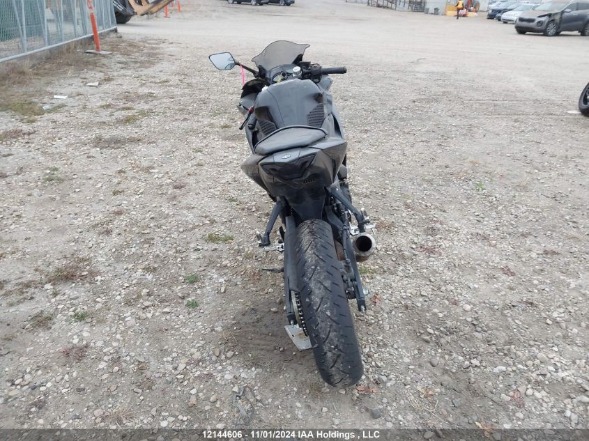 2015 Yamaha Yzfr3 VIN: MH3RH06N8FK002287 Lot: 12144606