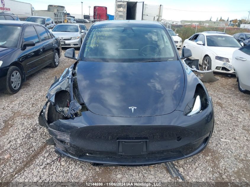 2024 Tesla Model Y VIN: LRWYGDFD1RC639383 Lot: 12144698