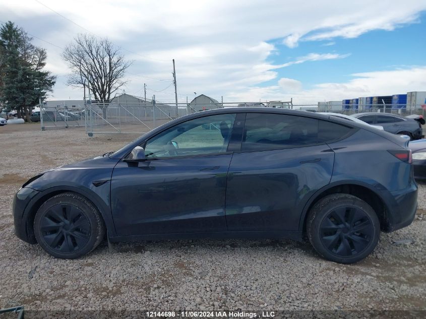 2024 Tesla Model Y VIN: LRWYGDFD1RC639383 Lot: 12144698