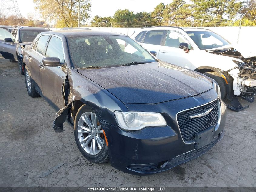 2017 Chrysler 300 Limited VIN: 2C3CCAAG2HH628689 Lot: 12144938