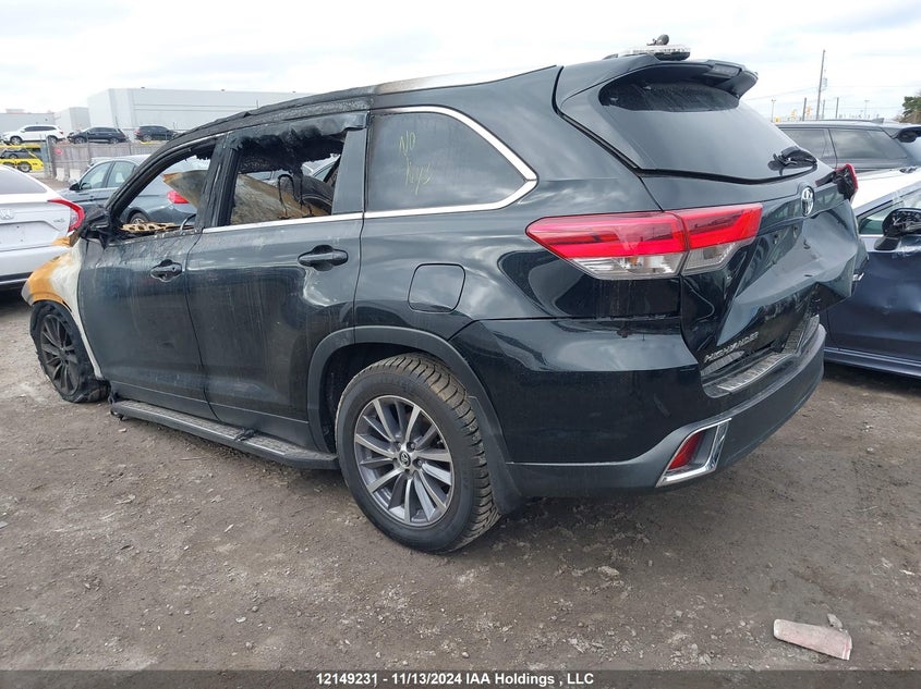 5TDJZRFHXKS609219 2019 TOYOTA HIGHLANDER photo no. 3
