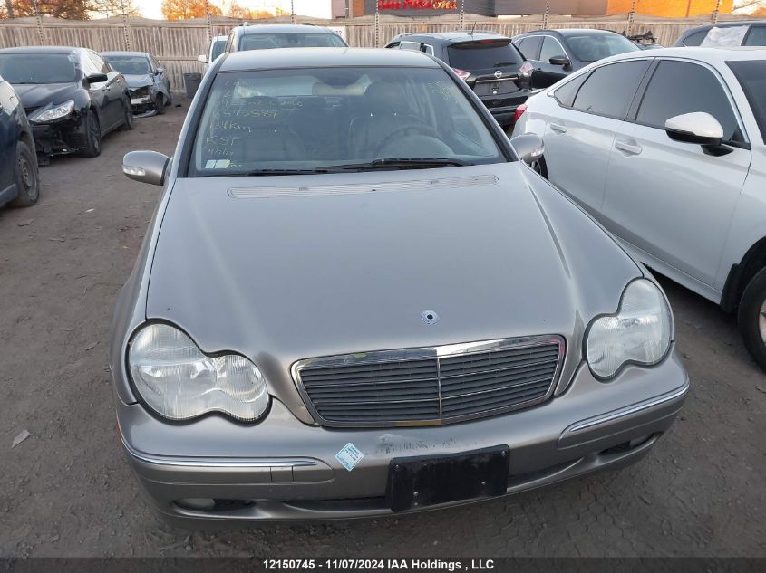 2004 Mercedes-Benz C 240 4Matic VIN: WDBRF81J54F545589 Lot: 12150745