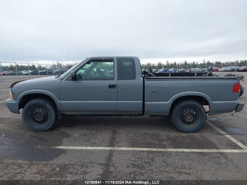 2003 GMC Sonoma VIN: 1GTDT19X138110253 Lot: 12150841