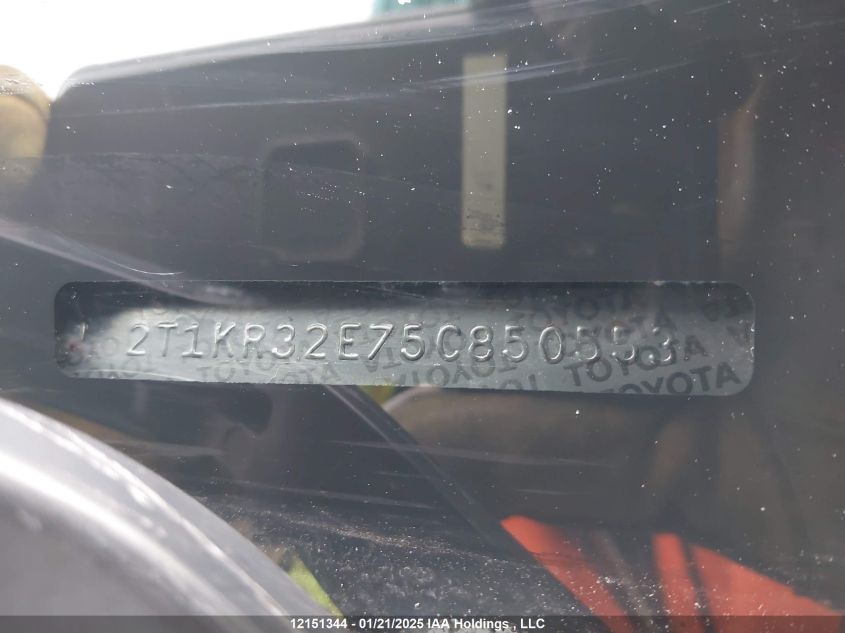 2005 Toyota Matrix Xr VIN: 2T1KR32E75C850553 Lot: 12151344