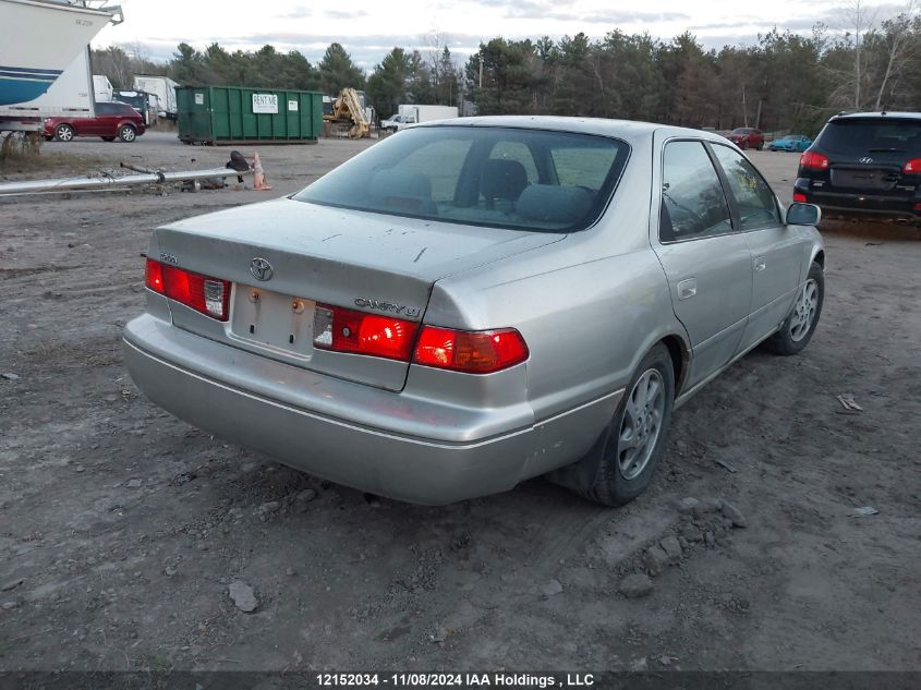 2000 Toyota Camry VIN: JT2BG22K0Y0520671 Lot: 12152034