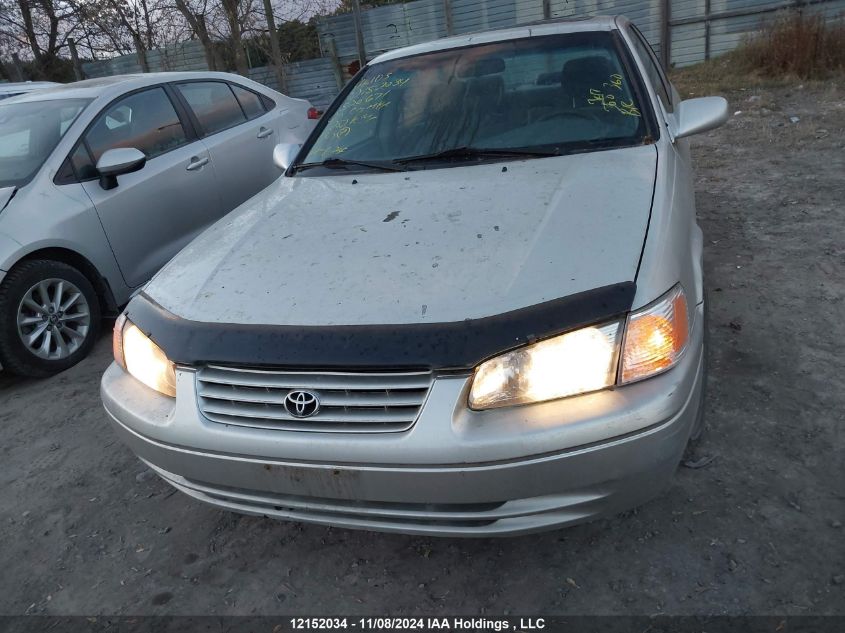 2000 Toyota Camry VIN: JT2BG22K0Y0520671 Lot: 12152034