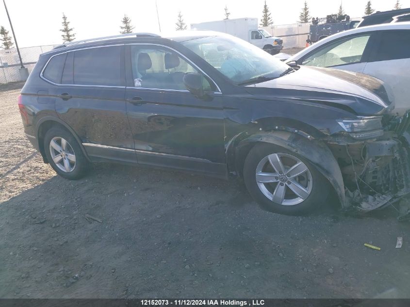 2019 Volkswagen Tiguan VIN: 3VV4B7AX0KM070812 Lot: 12152073