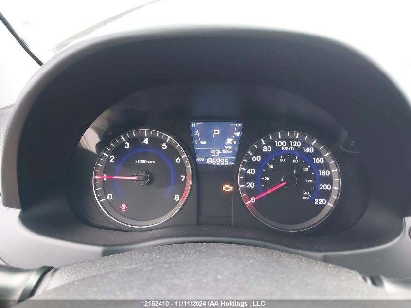 2013 Hyundai Accent Gl VIN: KMHCT5AE8DU085661 Lot: 12152410