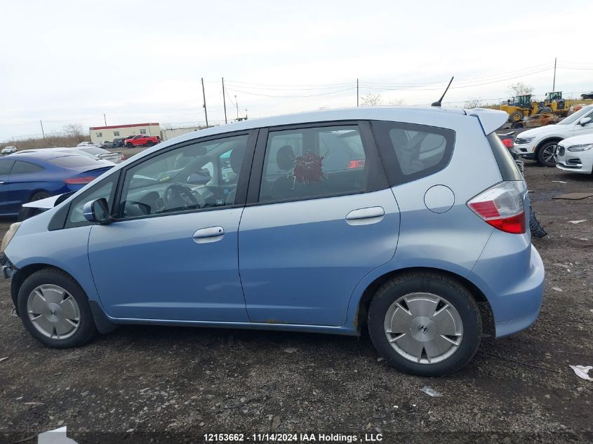 2010 Honda Fit Lx VIN: JHMGE8H57AC806253 Lot: 12153662