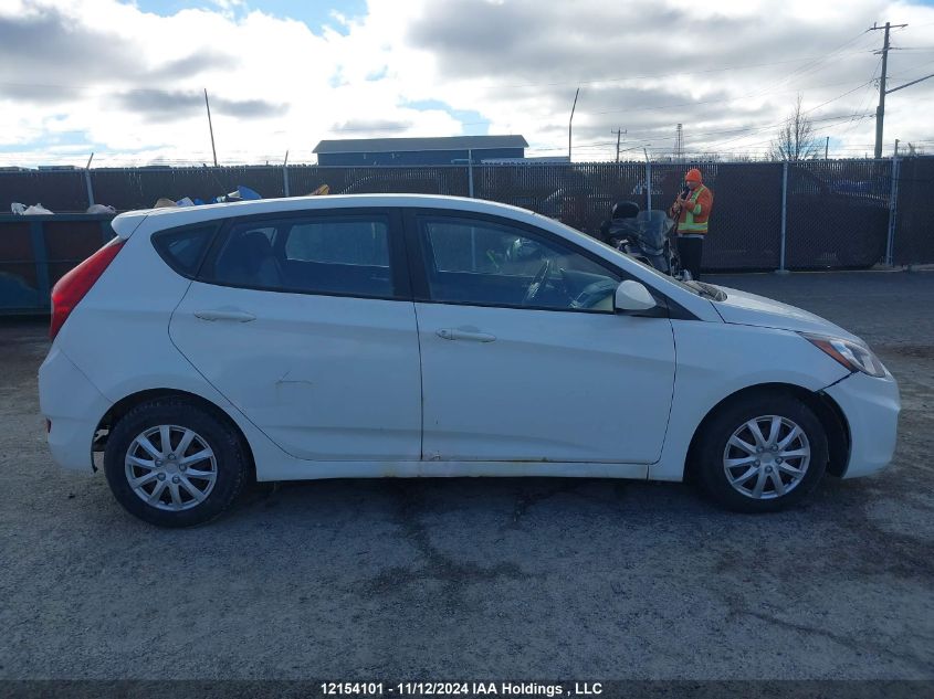 2014 Hyundai Accent Gls/Gs VIN: KMHCT5AE4EU141886 Lot: 12154101