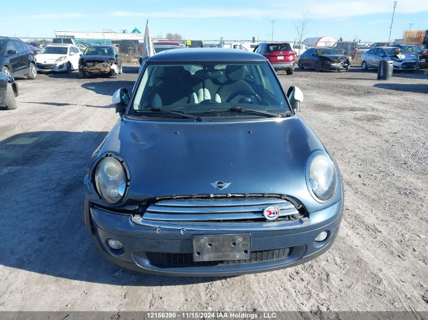 2010 Mini Cooper VIN: WMWMF3C56ATU76260 Lot: 12156390