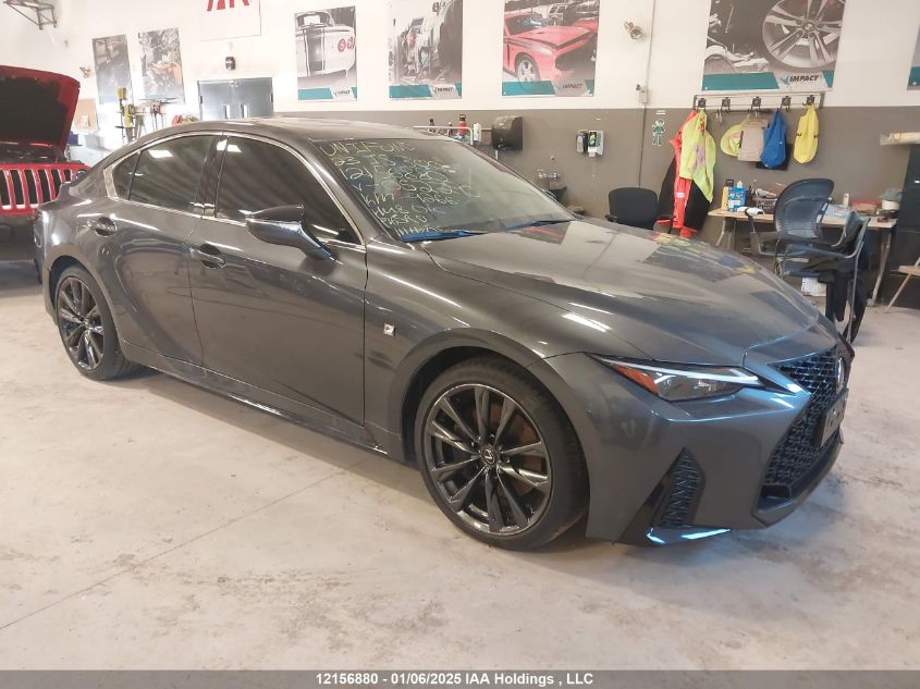 2023 Lexus IS300