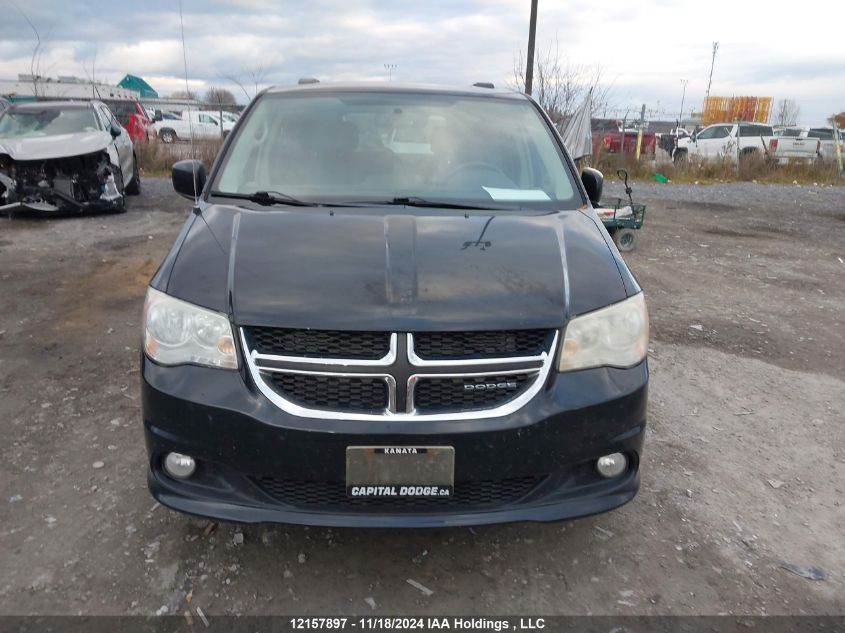 2011 Dodge Grand Caravan Crew VIN: 2D4RN5DG0BR742777 Lot: 12157897