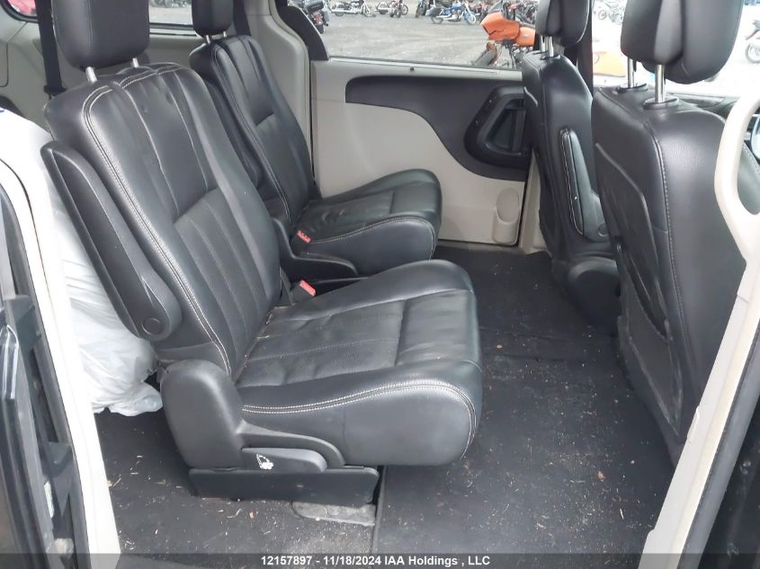 2011 Dodge Grand Caravan Crew VIN: 2D4RN5DG0BR742777 Lot: 12157897