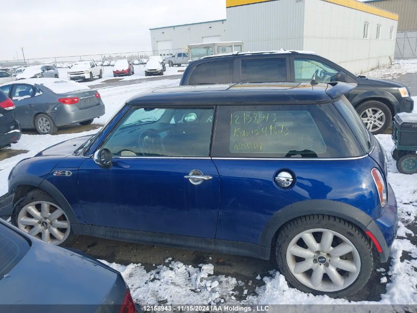 2004 Mini Cooper Hardtop VIN: WMWRE33494TD87810 Lot: 12158943