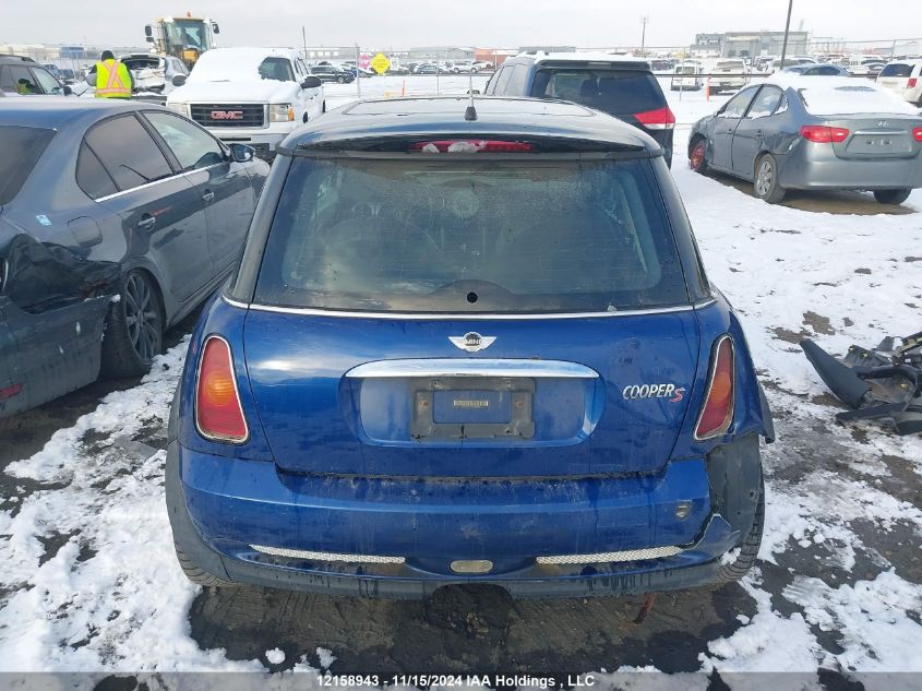 2004 Mini Cooper Hardtop VIN: WMWRE33494TD87810 Lot: 12158943