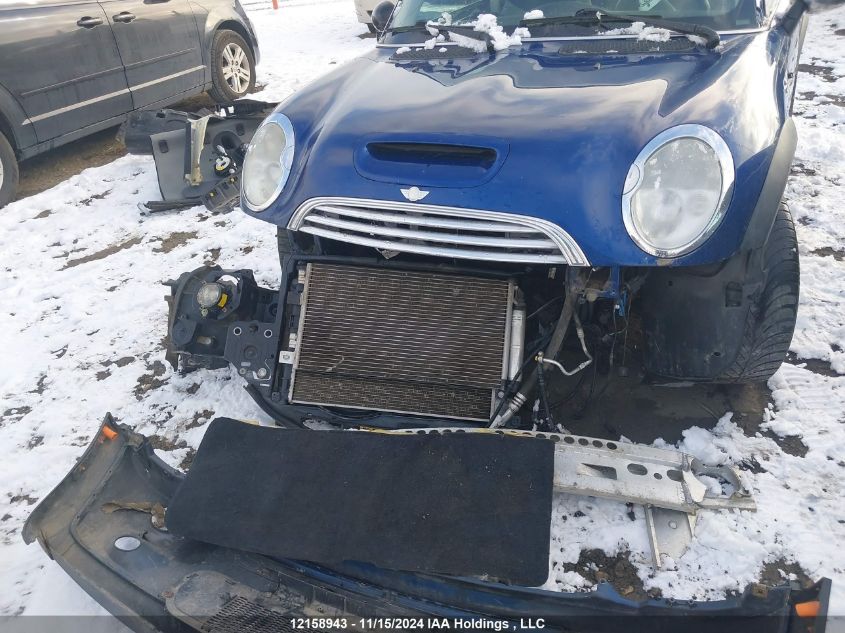 2004 Mini Cooper Hardtop VIN: WMWRE33494TD87810 Lot: 12158943