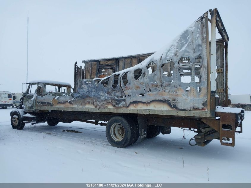 2001 International 4000 4700 VIN: 1HTSCAAP71H354119 Lot: 12161180