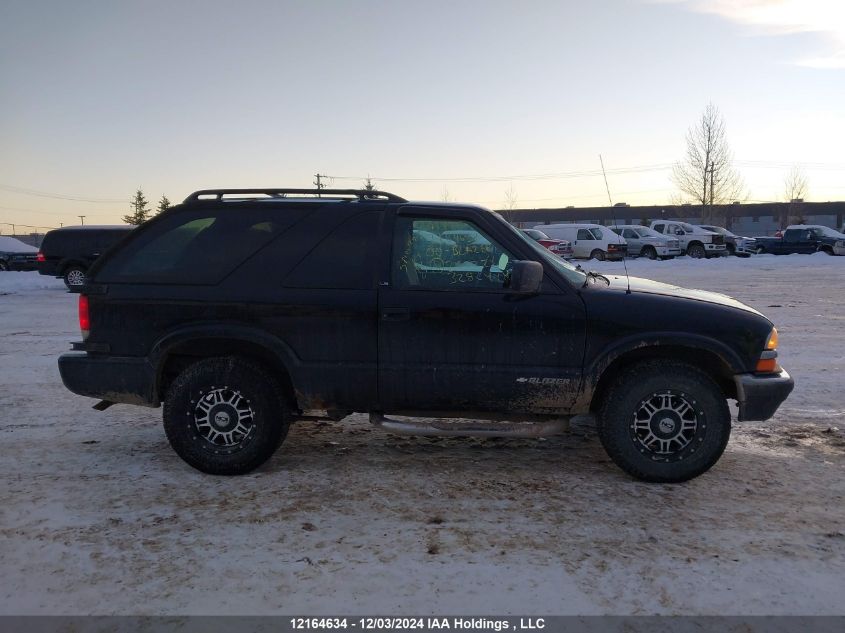 2000 Chevrolet Blazer VIN: 1GNCT18W5YK266222 Lot: 12164634