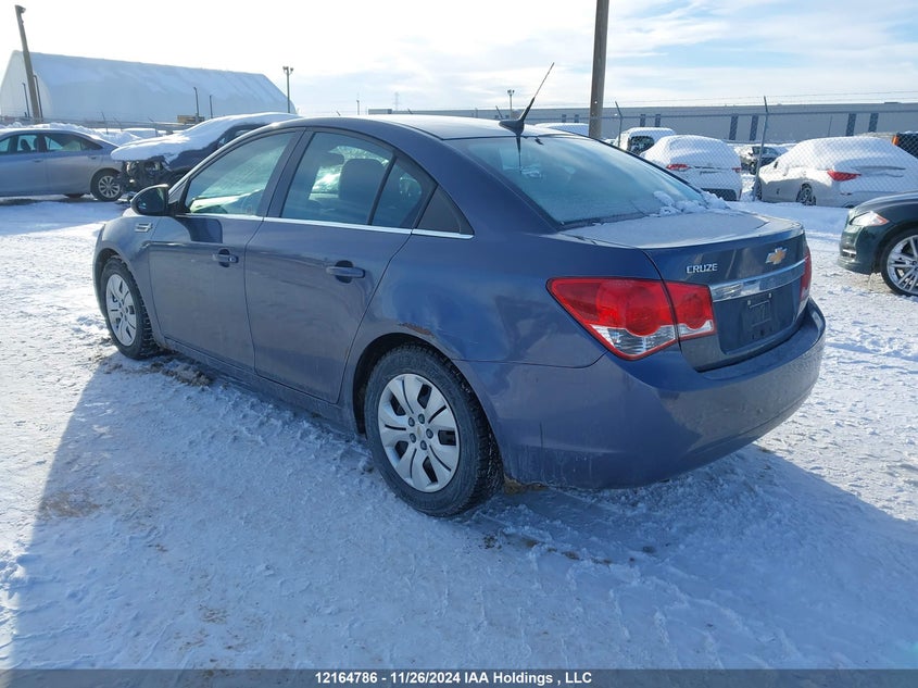 Vin: 1g1pc5sb6d7132915, lot: 2521530, chevrolet cruze lt 20133