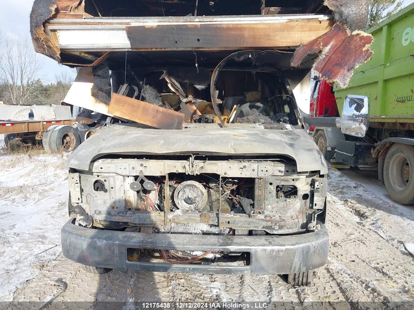 1FDXE4FN9NDC30478 2022 FORD ECONOLINE photo no. 6