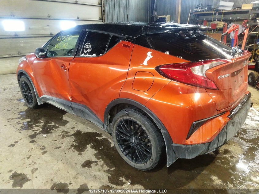 Vin: jtnkhmbx9l1065362, lot: 2533357, toyota c-hr limited 20203