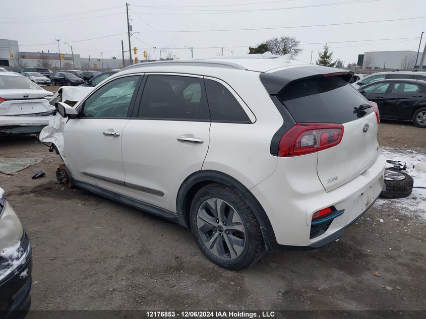 KNDCE3LG4K5010187 2019 KIA NIRO photo no. 3