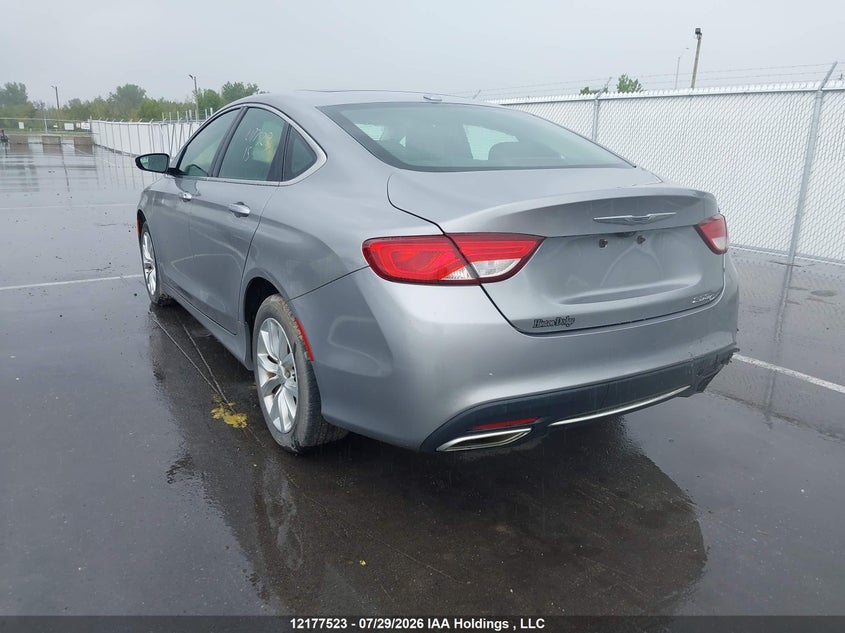 Vin: 1c3ccccg3fn515900, lot: 2535377, chrysler 200 limited 20153