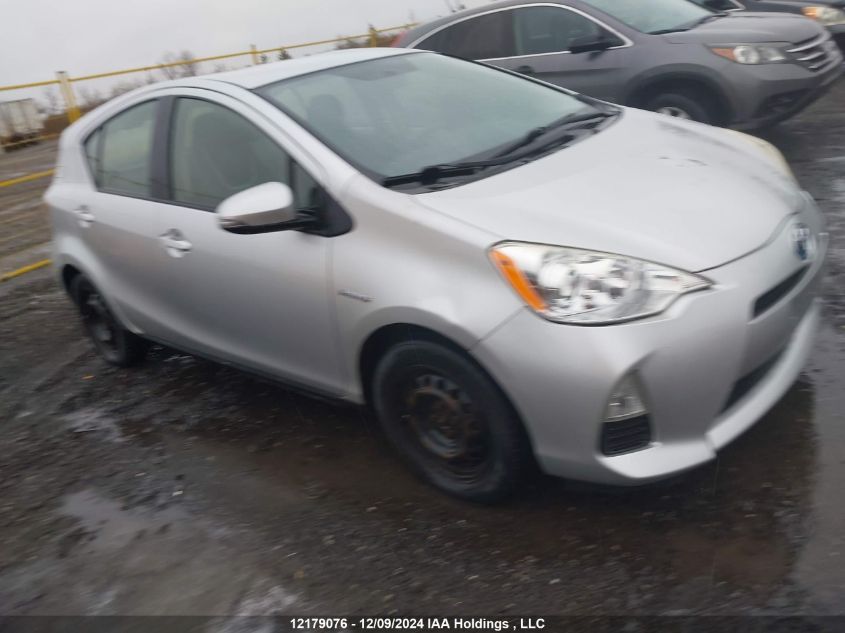 2013 Toyota Prius C Technology VIN: JTDKDTB31D1543184 Lot: 12179076