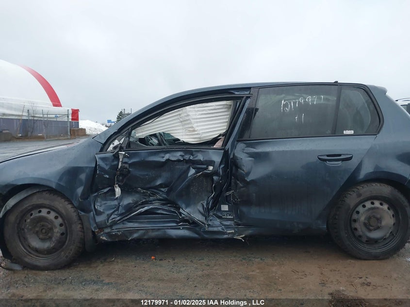 2011 Volkswagen Golf VIN: WVWDM9AJXBW039437 Lot: 12179971