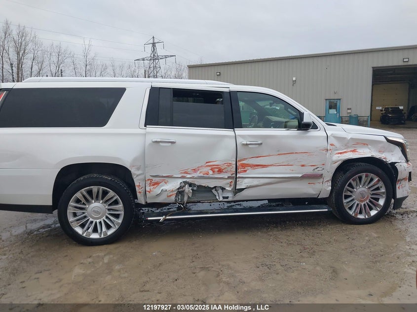 1GYS4KKJ1HR292354 2017 CADILLAC ESCALADE photo no. 13