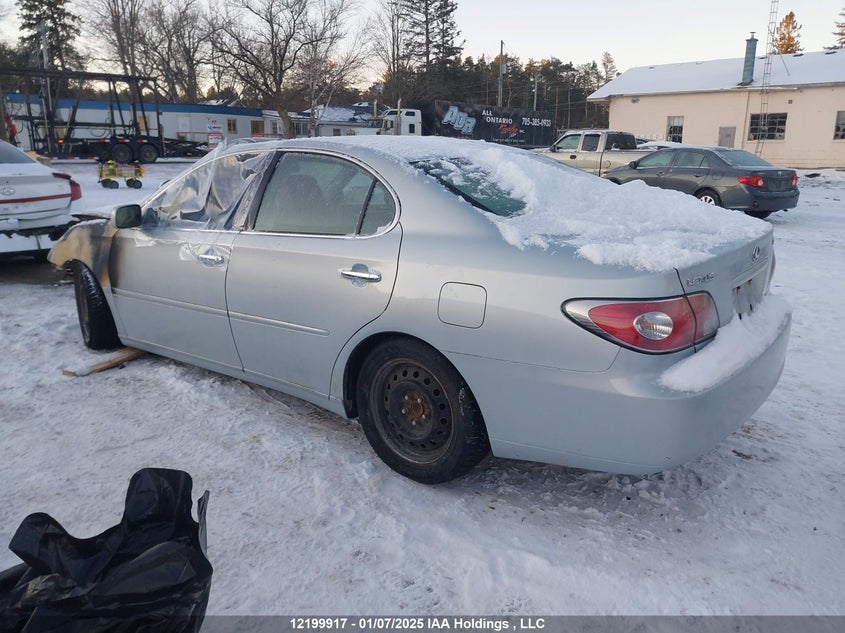 JTHBF30GX20032865 2002 LEXUS ES photo no. 3