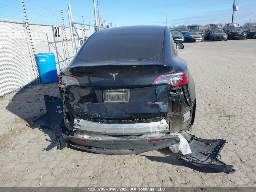 7SAYGDEF2NF515015 2022 TESLA MODEL Y photo no. 16