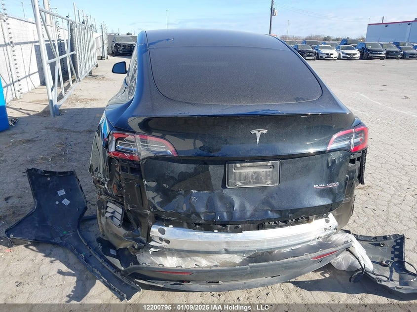 7SAYGDEF2NF515015 2022 TESLA MODEL Y photo no. 6
