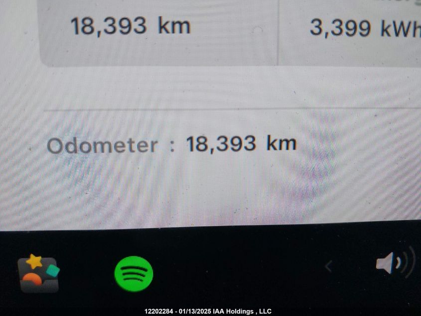 2024 Tesla Model Y Long Range VIN: 7SAYGDEE8RF991153 Lot: 12202284