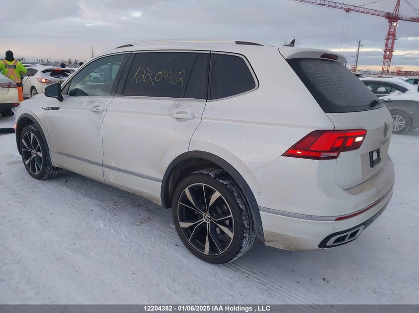 3VV4B7AXXNM136951 2022 VOLKSWAGEN TIGUAN photo no. 3