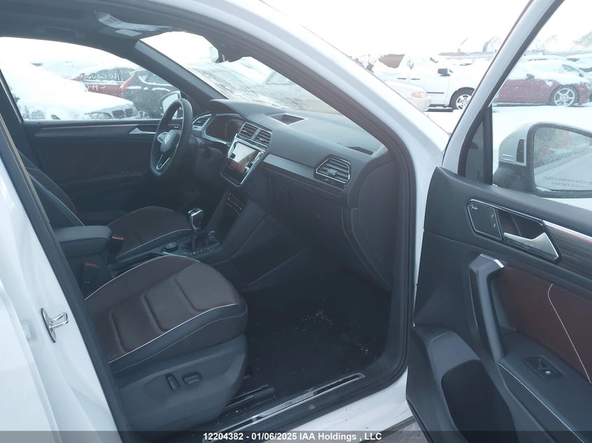 3VV4B7AXXNM136951 2022 VOLKSWAGEN TIGUAN photo no. 5
