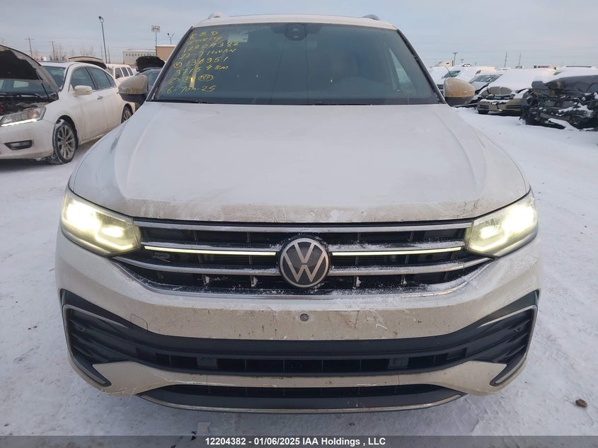 2022 Volkswagen Tiguan Highline R-Line VIN: 3VV4B7AXXNM136951 Lot: 12204382