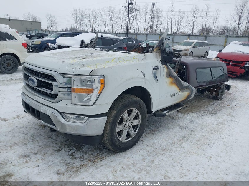 2022 Ford F150 Supercrew, Interior Fire, IAAI, VIN 1FTFW1E50NFA75188 — photo 2
