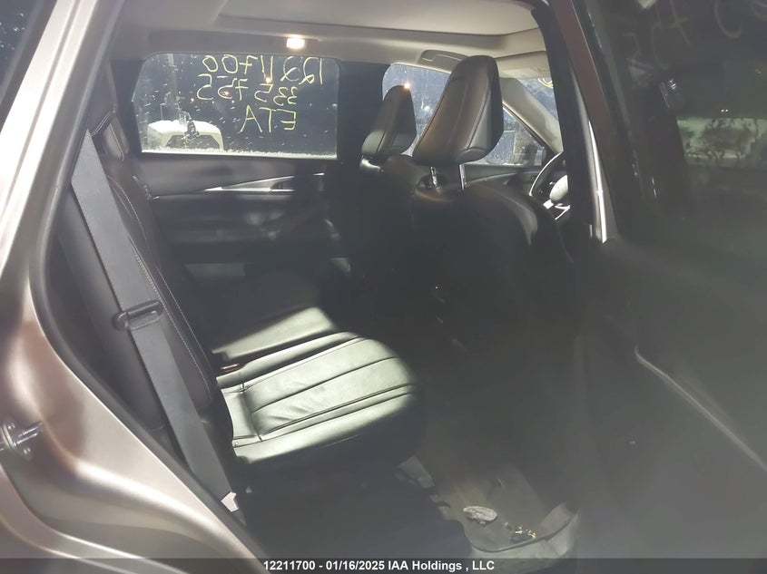 Image 8 of 2022 Infiniti QX60  salvage vehicle - Lot #12211700 at IAAI