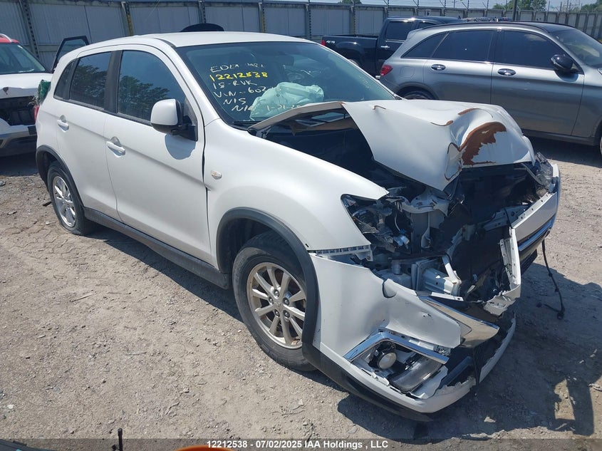 JA4AJ3AU4JU602733 2018 Mitsubishi Rvr Se auction photo 1
