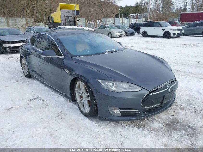2015 Tesla Model S