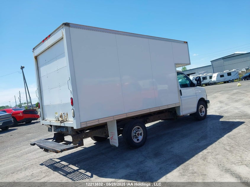 1GD072BGXC1118374 2012 GMC SAVANA photo no. 4