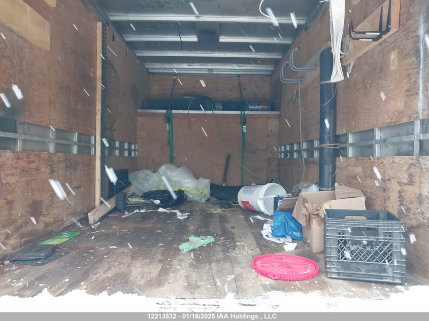 2012 GMC Savana Cutaway Standard VIN: 1GD072BGXC1118374 Lot: 12213832