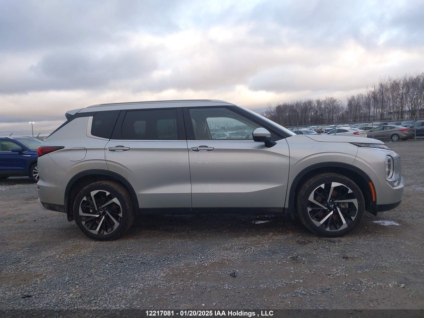 2022 Mitsubishi Outlander Se/Black Edition VIN: JA4J4UA81NZ620034 Lot: 12217081